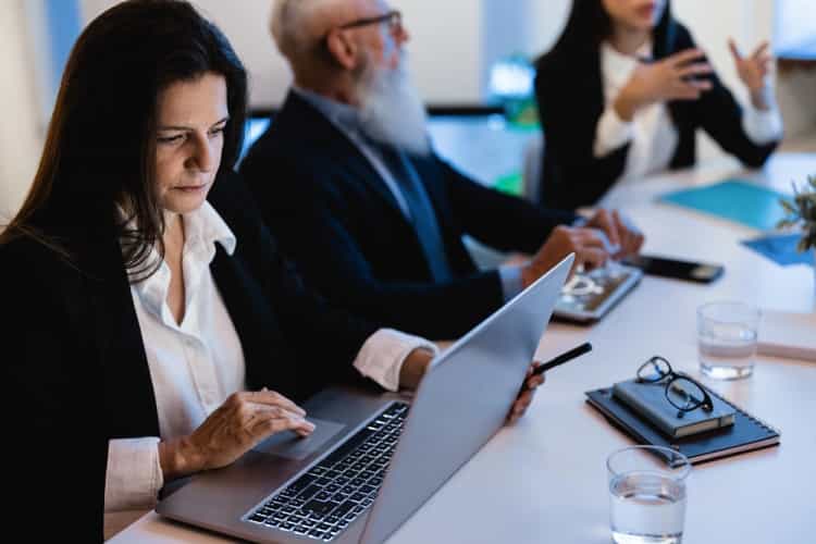 Business-Laptops: Die besten Modelle für mobiles Arbeiten