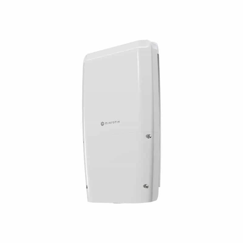 MIKROTIK Cloud Router Switch CRS504-4XQ-OUT 4x 100G QSFP28 ports Outdoor IP66 - Router - Switch