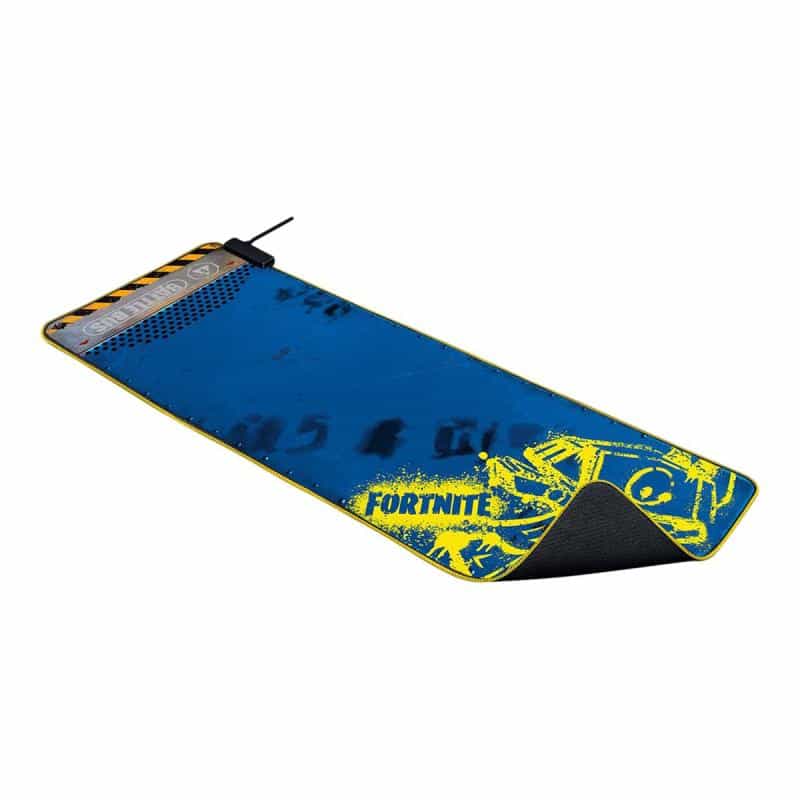 RAZER Goliathus Chroma - Mauspad - verlängert - Fortnite Edition (RZ02-02500800-R3M1) RAZER Goliathus Chroma - Mauspad - verlängert - Fortnite Edition (RZ02-02500800-R3M1)