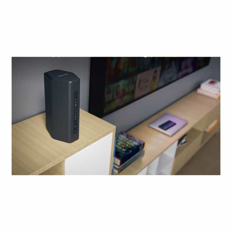 NETGEAR WL-Router RS200 Nighthawk WiFi 7 BE6500
