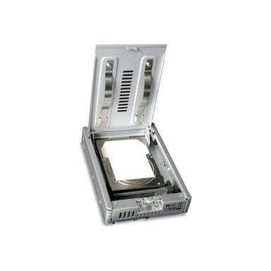 IcyDock 2.5″->3.5″ SATA&SSD Converter