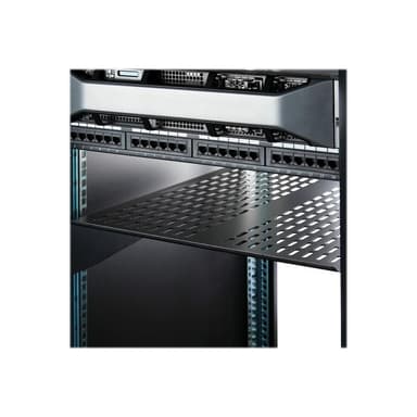 STARTECH.COM 2 HE Fest montierter Fachboden für Server Rack/ Schrank bis 22 Kg - 55 cm Tief - belüft