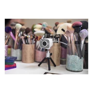 LOGITECH StreamCam - Web-Kamera - Farbe - 1920 x 1080 - 1080p - Audio - USB-C 3.1 Gen 1 - MJPEG, YUY