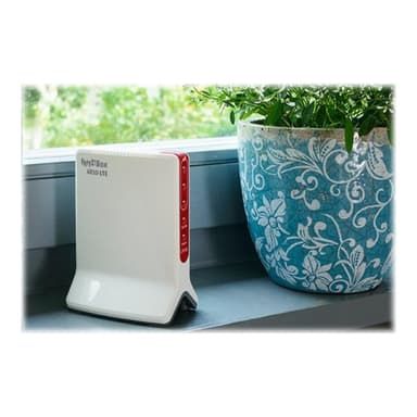AVM FRITZ!Box 6820 LTE v3