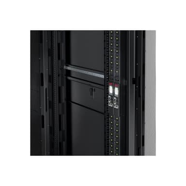 APC Rack PDU 9000 Switched ZeroU 32A 230V 21 C13 & 3 C19