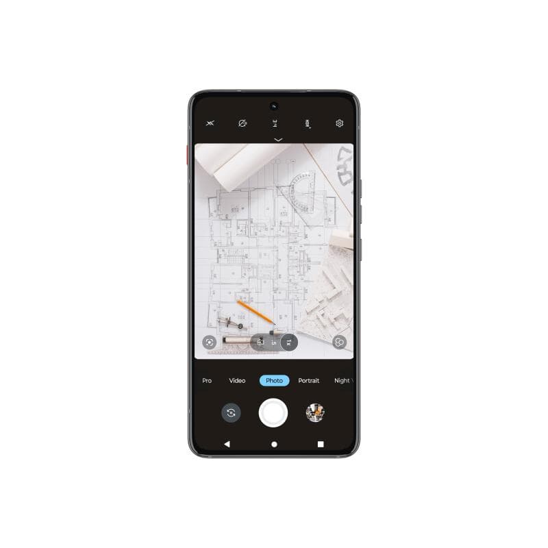 MOTOROLA ThinkPhone - 5G Smartphone - Dual-SIM - RAM 8 GB / Interner Speicher 256 GB