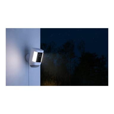 RING Spotlight Cam Pro - Plug-In - White 8SC1S9-WEU2 WLAN IP Überwachungskamera 1920 x 1080 Pix