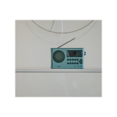 SANGEAN WFR-28BT Internet Tischradio DAB+, FM WLAN, Bluetooth®, AUX Akku-Ladefunktion