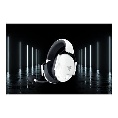 RAZER BlackShark V2 HyperSpeed - White Ed.
