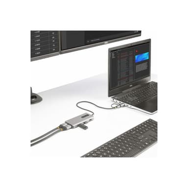 STARTECH.COM USB-C and USB-A Multiport Adapter
