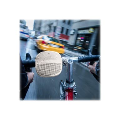 BOSE SoundLink Micro weiß