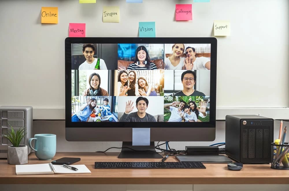 Desktop PCs Desktop PCs