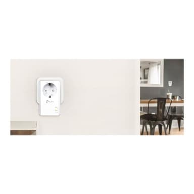 TP-LINK AV1000 Gigabit Passthrough Powerline Starter Kit
