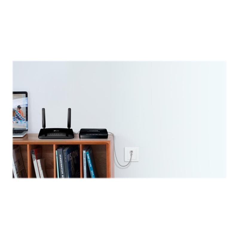 TP-LINK 300Mbps Wireless N 4G LTE Telephony Router