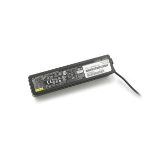 FUJITSU FUJ:CP500638-XX Netzteil - 65 Watt - Original 