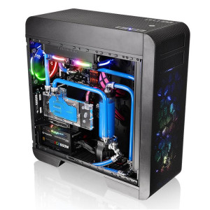 THERMALTAKE Core V71 Big-Tower Gehäuse schwarz, Fenster, tempered Glass 